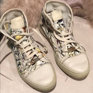 Gucci sneakers